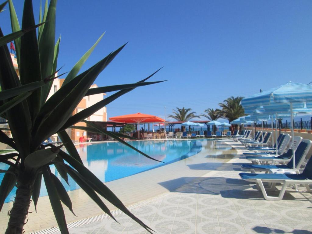 Ninos On The Beach Hotel photo 1