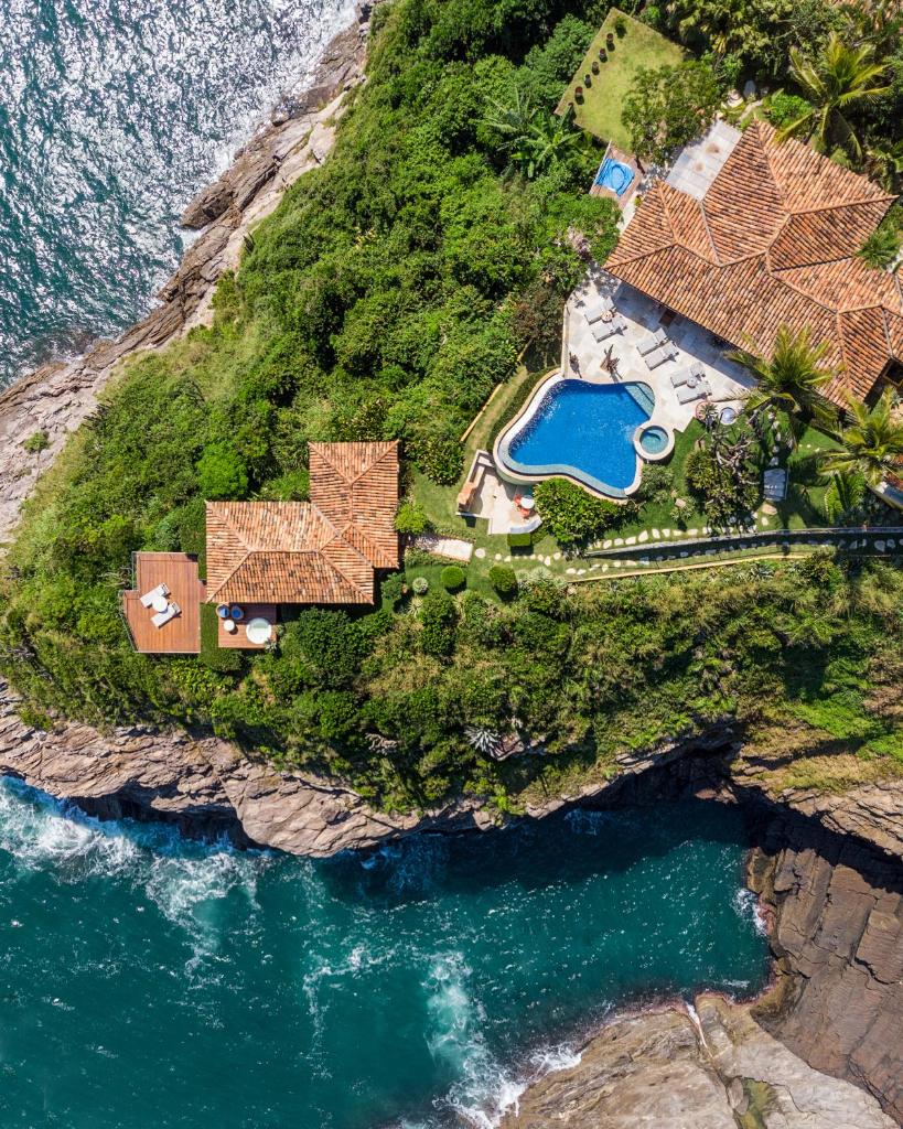 Cliffside Luxury Inn photo 4