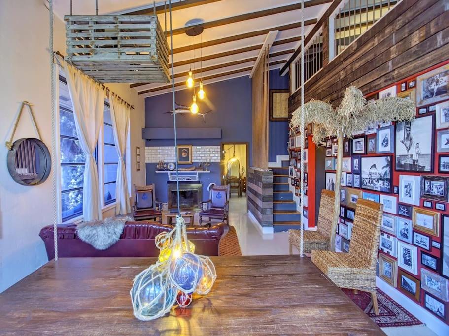 The Captain's Quarters image