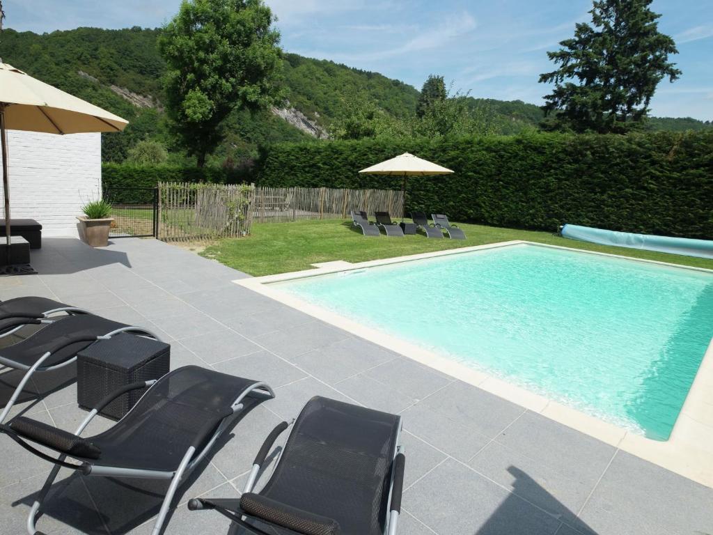 Stylish Mansion in Ardennes with shared Pool photo 1
