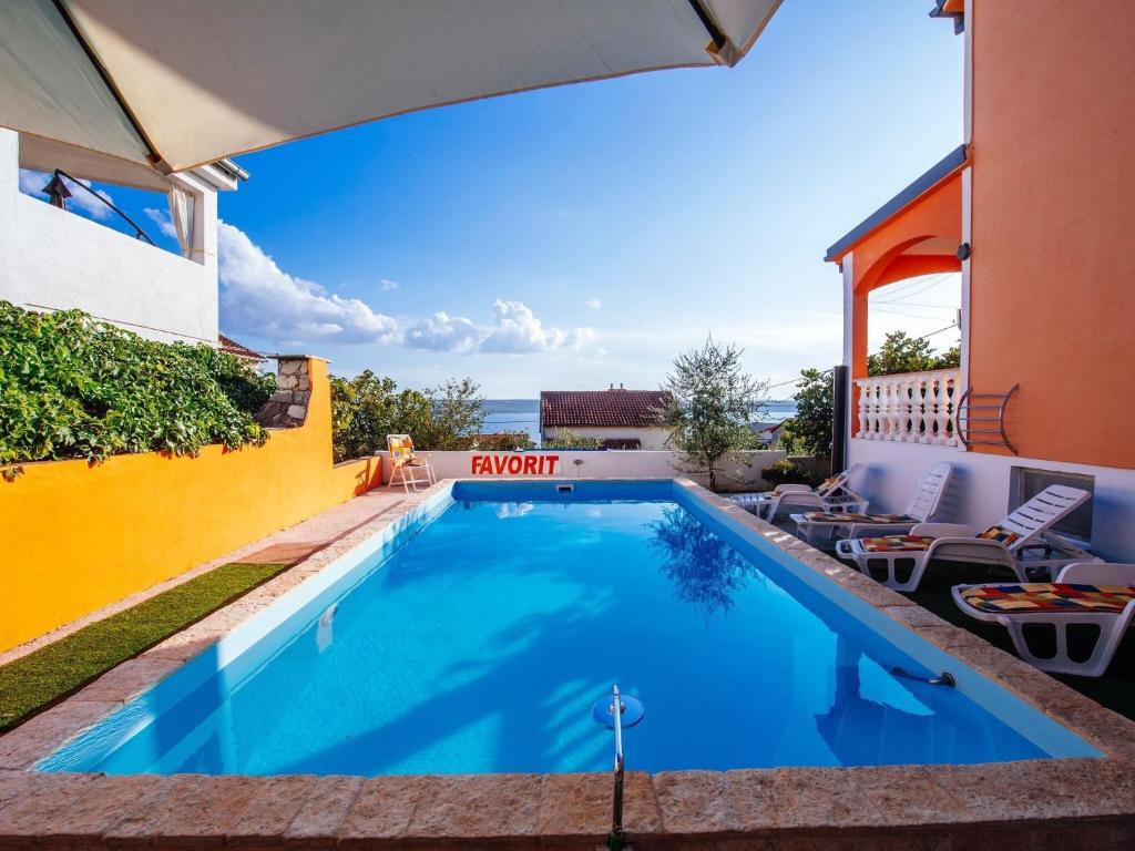 Beautiful Holiday Home in Maslenica near Beach photo 1