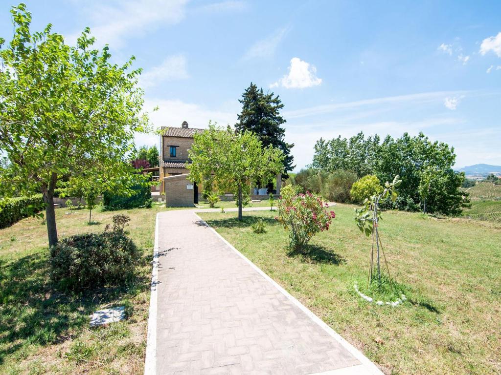Charming Apartment in Ascoli Piceno with Swimming Pool photo 2