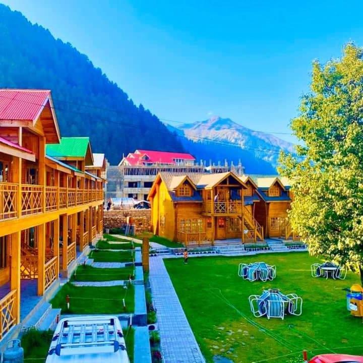 Swiss Wood Cottages Naran photo 3
