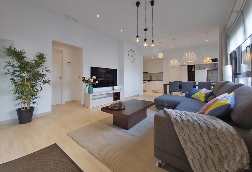 Begane grond appartement met zeezicht voor maximaal 6 personen en 1 baby photo 3