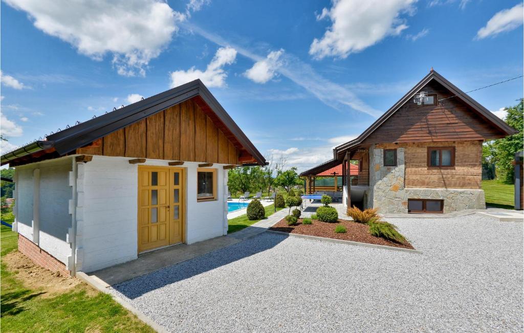 Beautiful Home In Stubicke Toplice With 3 Bedrooms, Wifi And Heated Swimming Pool photo 1