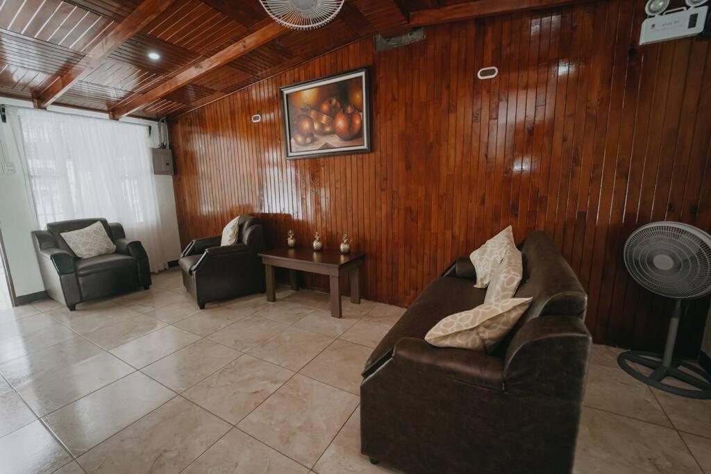 Flor Tica House photo 1