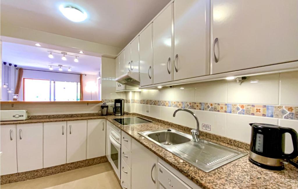 Beautiful Home In Mar De Cristal With 2 Bedrooms, Wifi And Swimming Pool photo 4