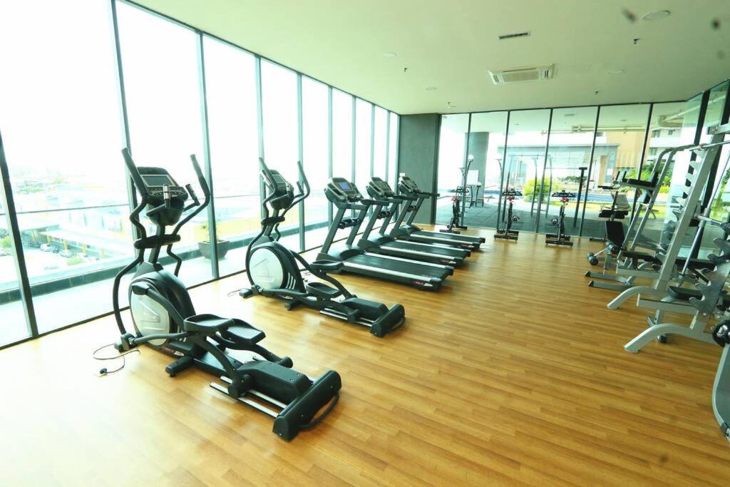 PD D’Wharf Amazing Seaview Suite 9 (Up to 6 Pax) photo 4