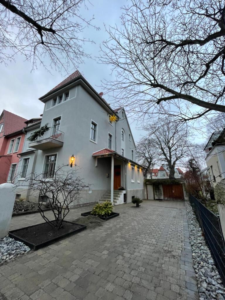 110 qm Ferienwohnung Stadtvilla Halberstadt - Dem Tor zum Harz photo 1