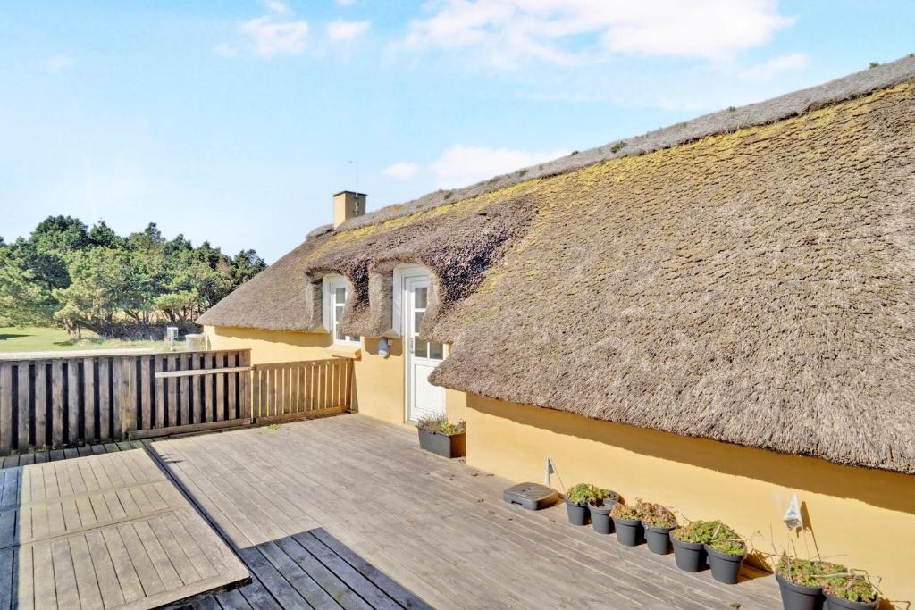 Viking Surf Cottage photo 2