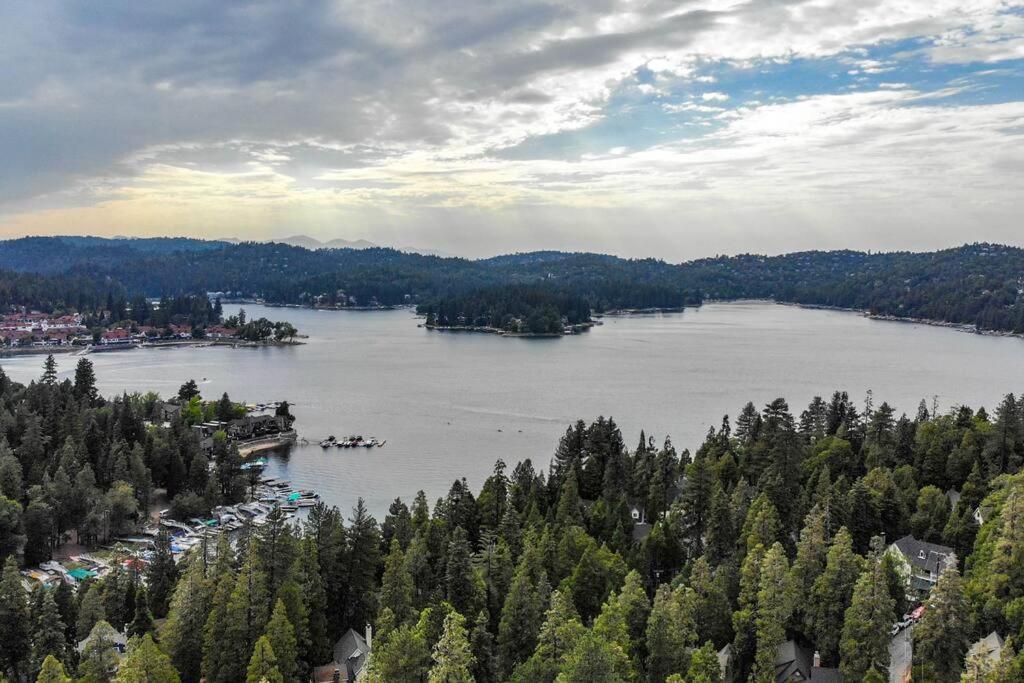 Lake house Cabin - Lake Arrowhead image