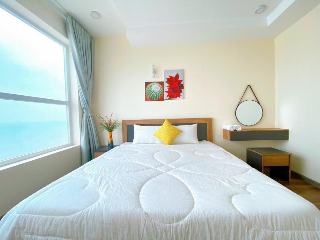 Nice apartment in back beach 1702