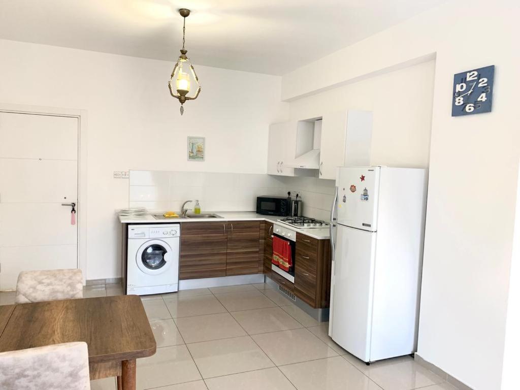 Beautiful & Quiet Two-Bedroom Apartment with Private Garden Lukomorye C1 photo 2