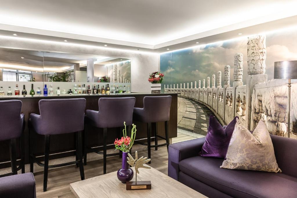 The Hyde All Suite Hotel photo 4
