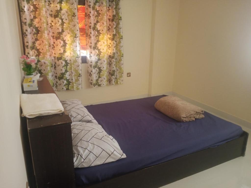 Furnished room hall way bathroom(homestay not hotel) photo 4