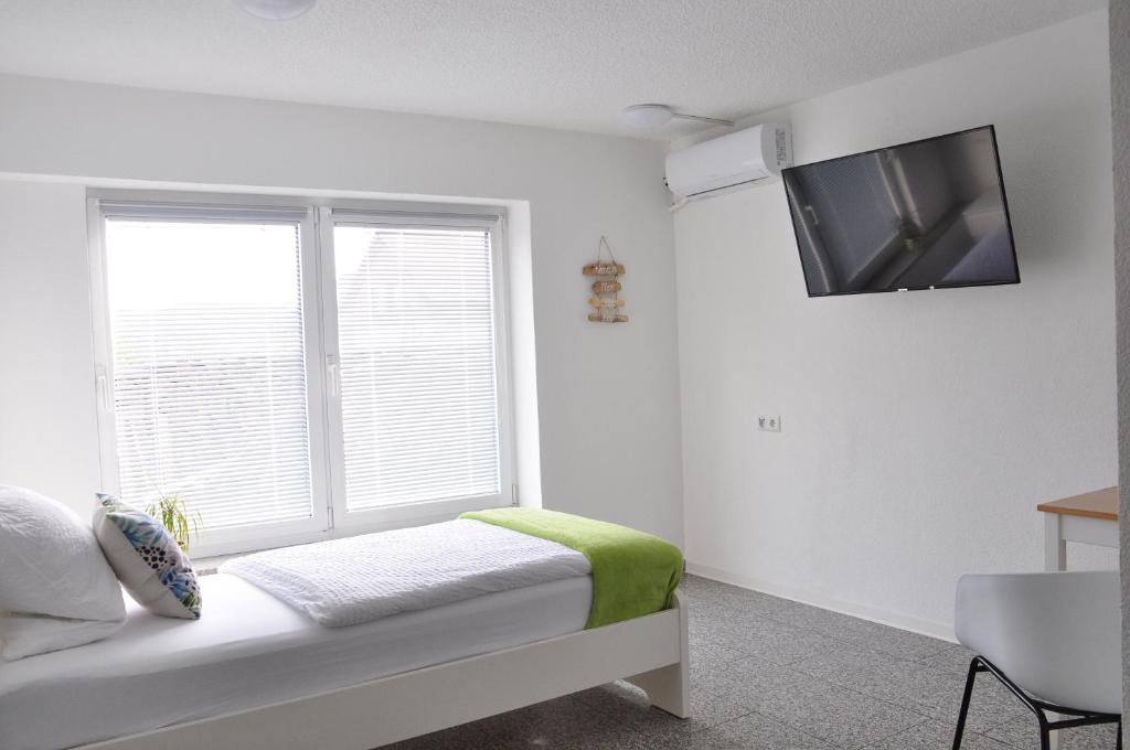 N37 -modern eingerichtete Zimmer in ruhiger Lage photo 2