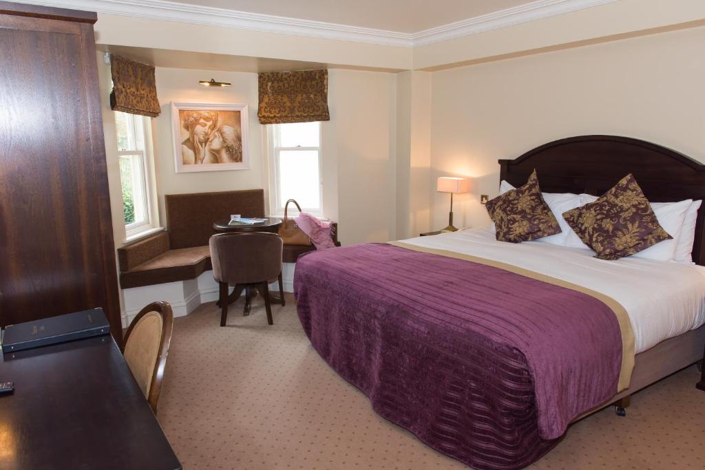 Baileys Hotel Cashel photo 4