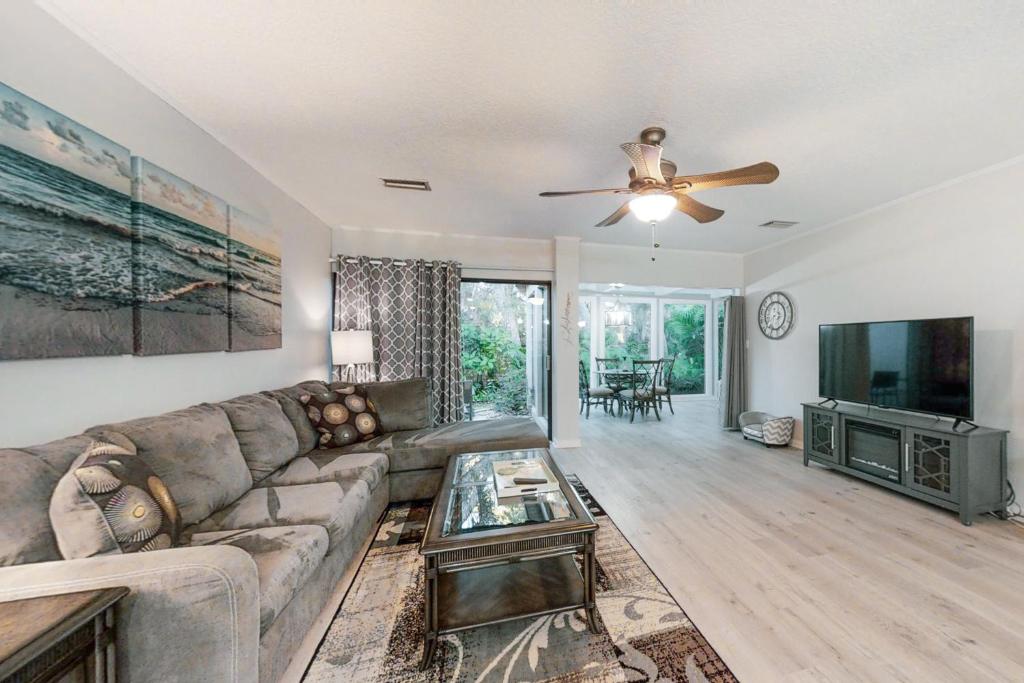 1217 Lagoon Villas photo 4