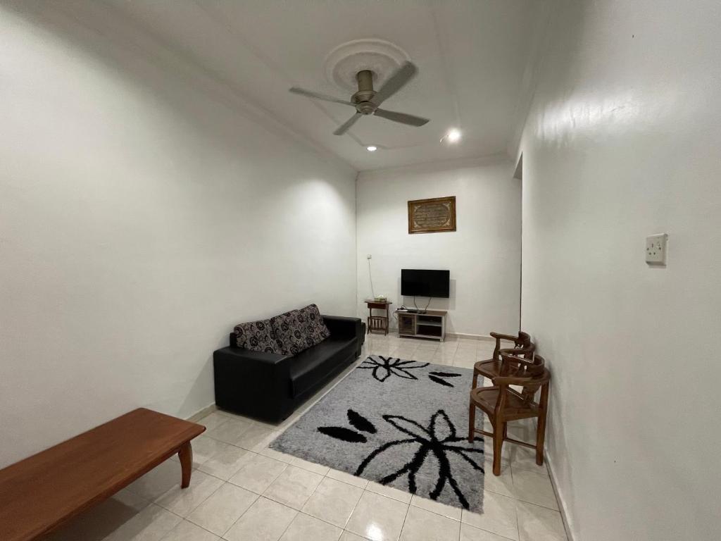 Homestay Bidor DMaju photo 1