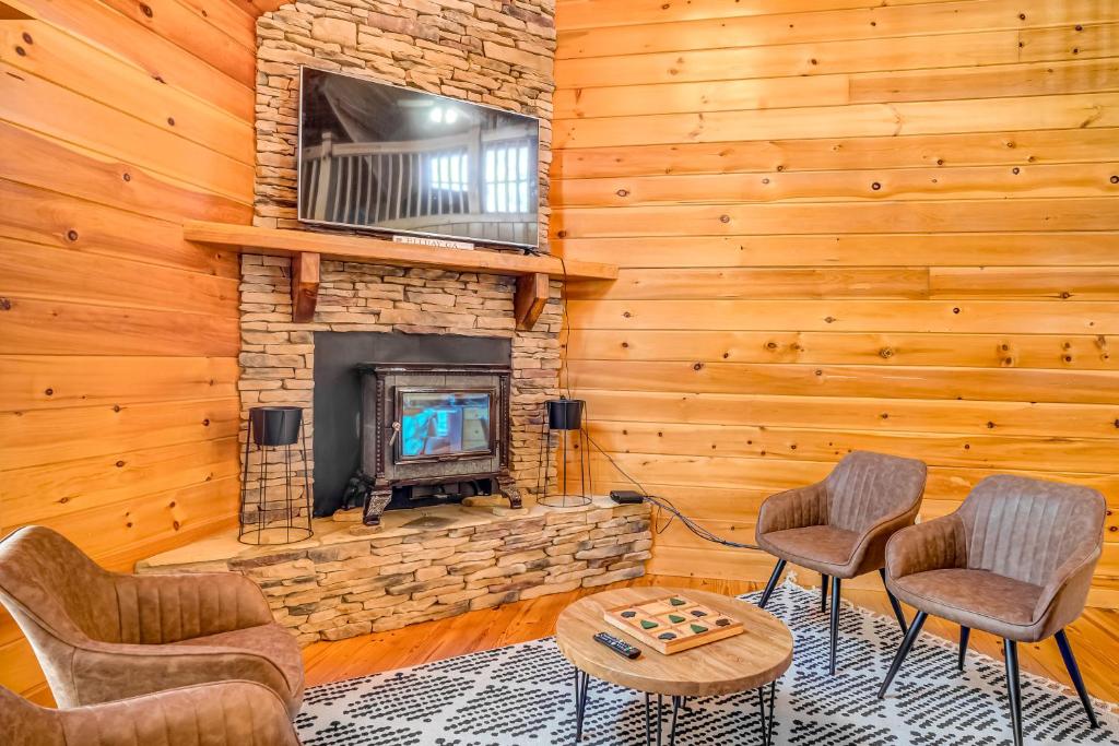 Morning Woods Cabin photo 1