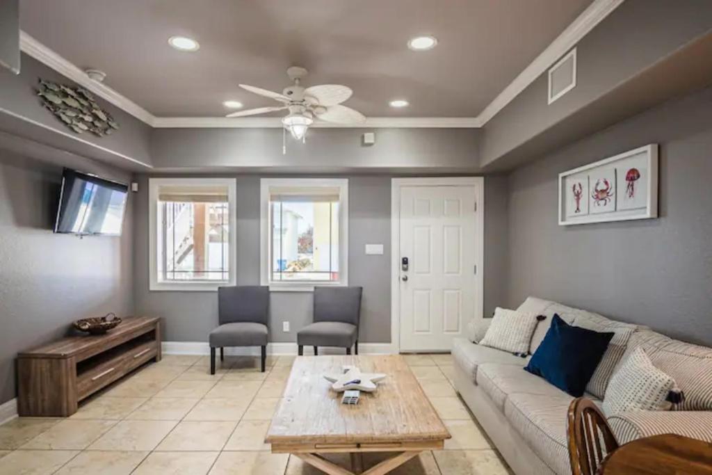 7 Bedroom Home STEPS TO THE BEACH With 4 Patios and Pool! Sleeps 20 photo 1