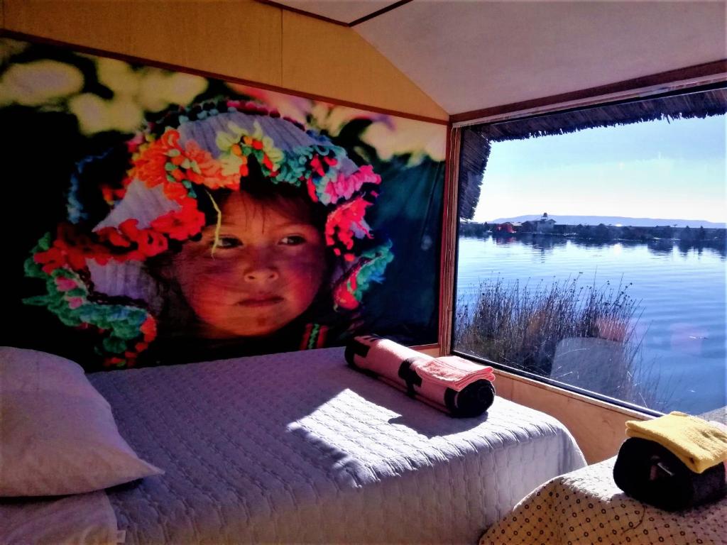 Habitacion vista Amanecer, los Uros photo 4