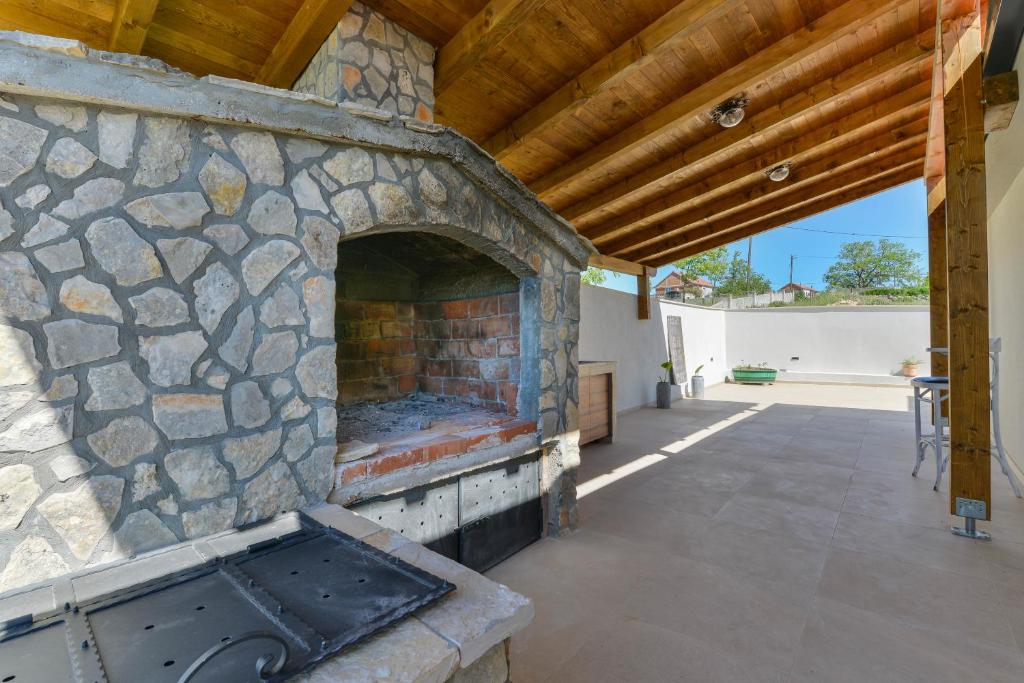 Modern Rustic Villa Kate photo 2