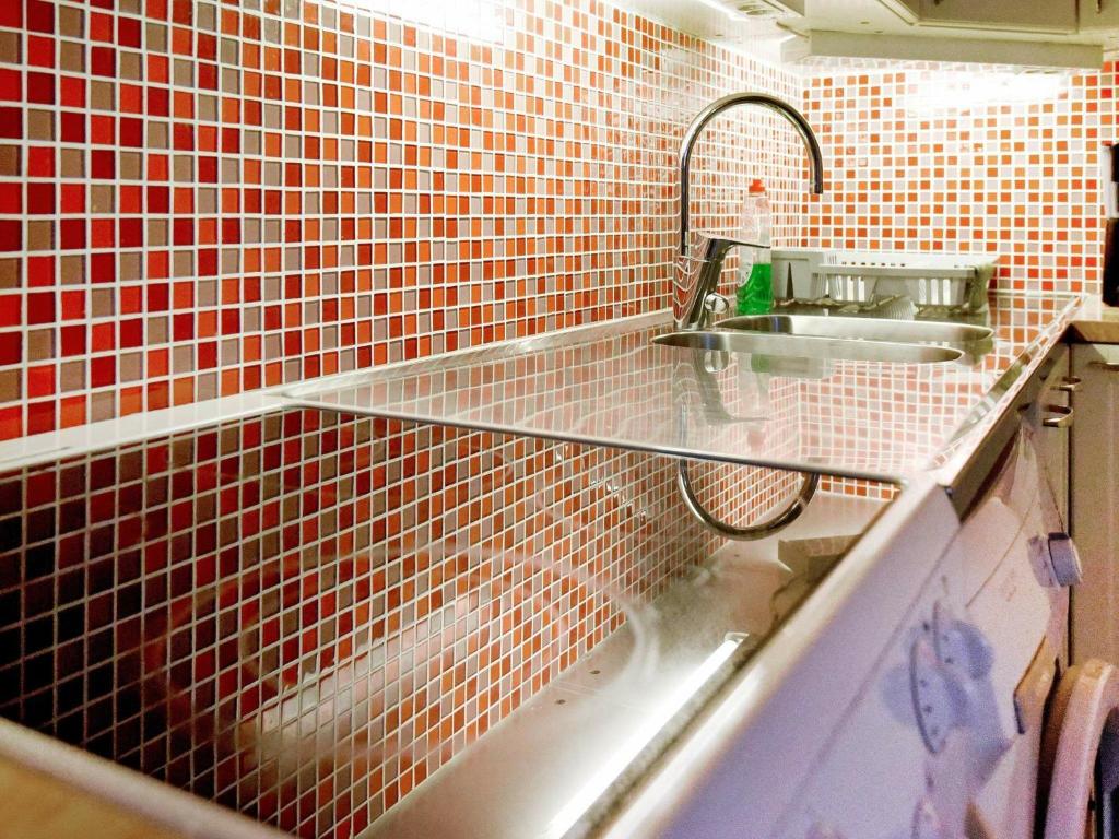 4 person holiday home in Hamburgsund photo 4