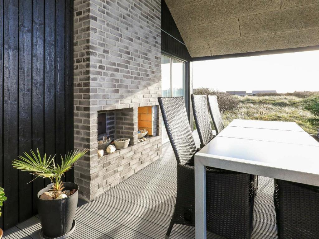 8 person holiday home in Hvide Sande photo 1