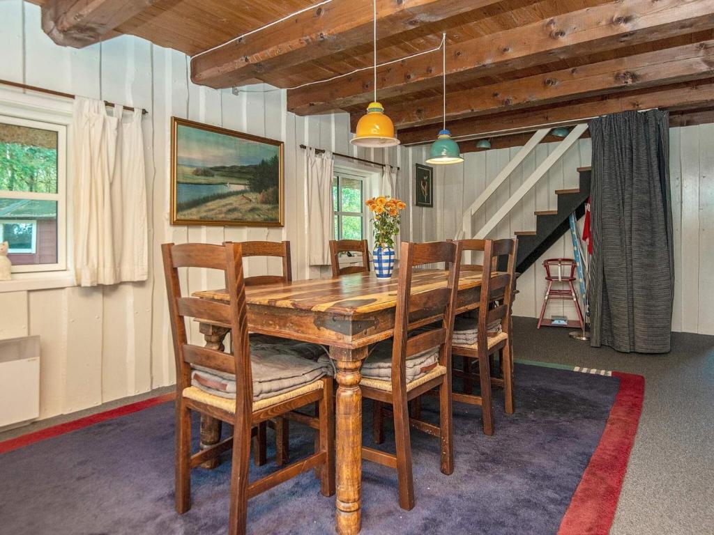 7 person holiday home in R m photo 2