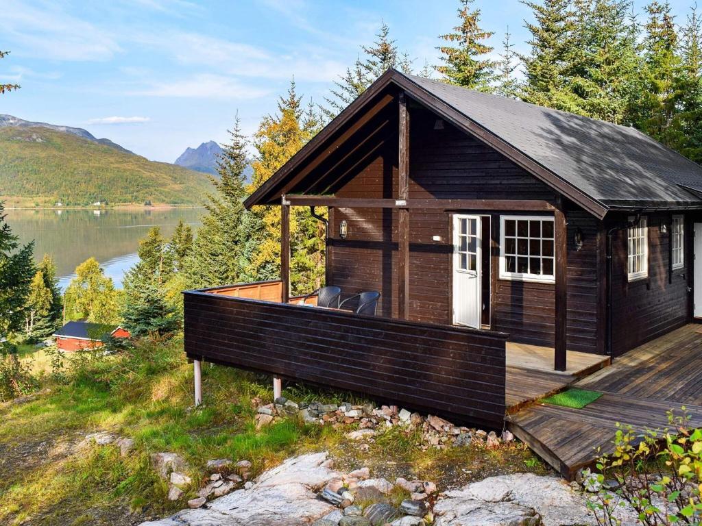 5 person holiday home in Botnhamn photo 3