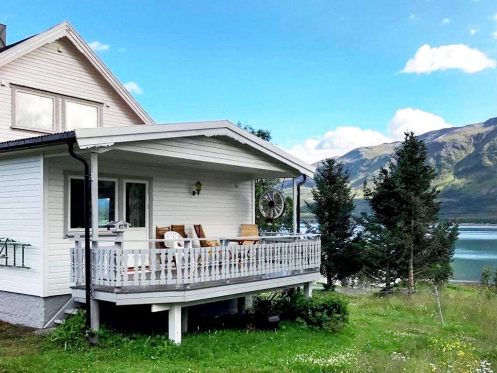 Holiday home Svensby III photo 1