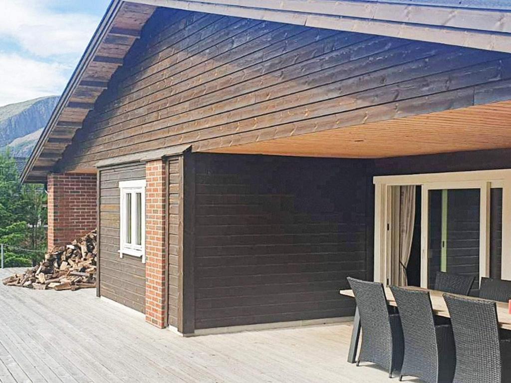 Holiday home Svelgen II photo 2
