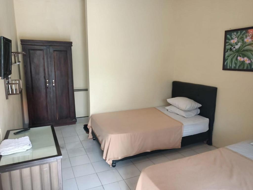 RedDoorz at Hotel Nuansa Ngawi photo 2