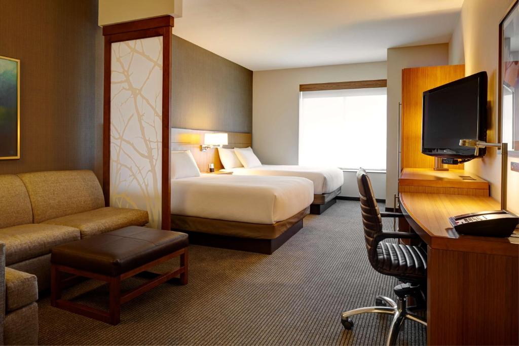 Hyatt Place Lansing - East image