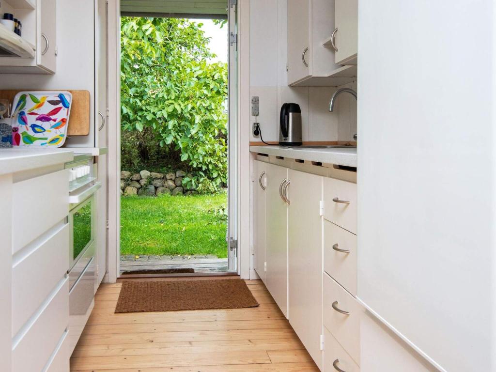 7 person holiday home in Malling photo 4