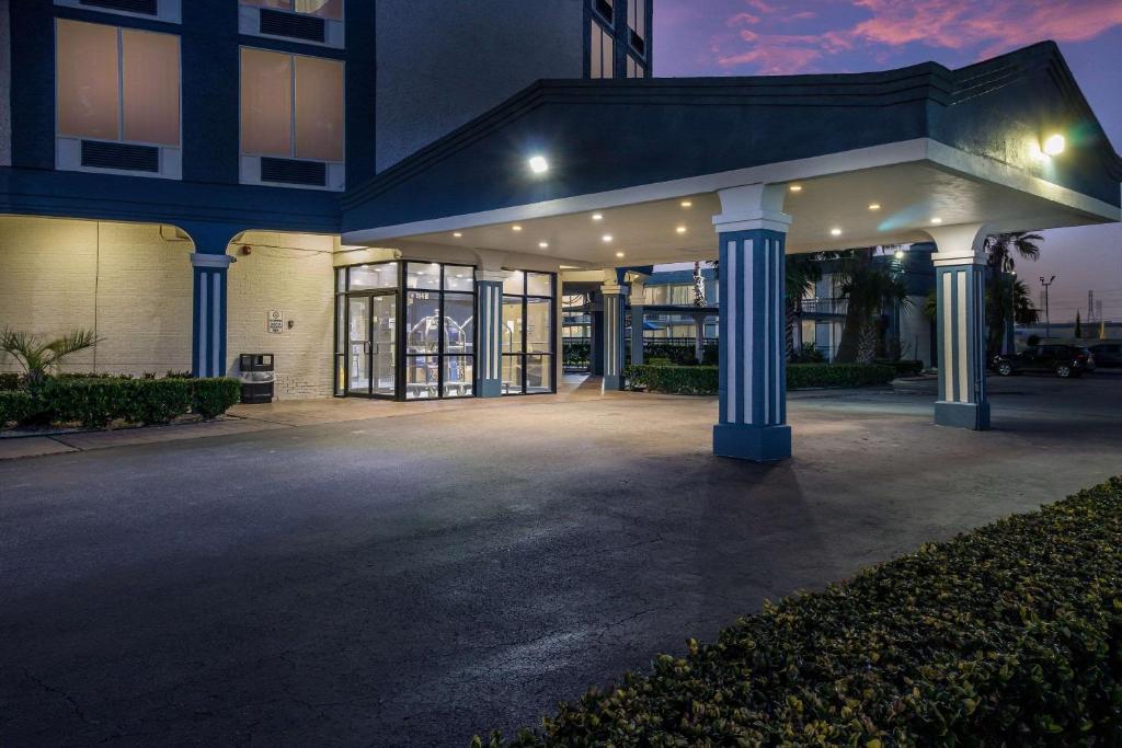 Quality Inn Pasadena Houston photo 1