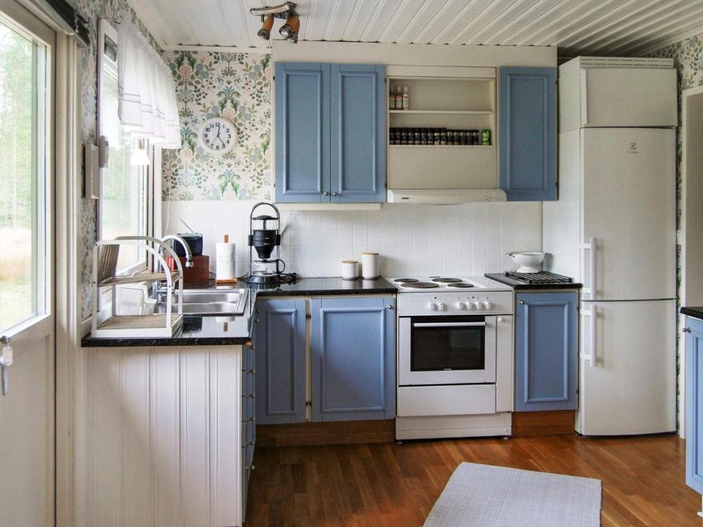 4 person holiday home in VITTSJ photo 4
