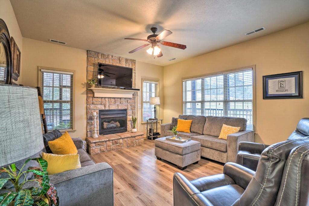 Branson West Villa with Golf Course View and Pool! photo 2