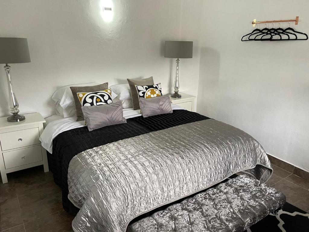 Casa Dolly Boutique B&B - Tap to explore photos