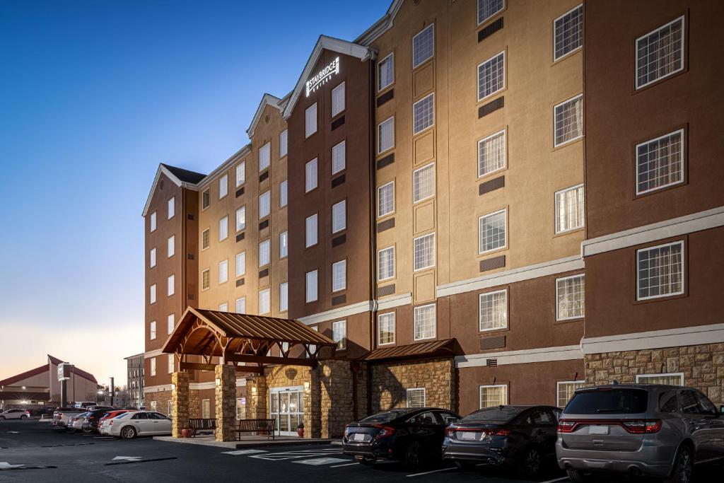 Staybridge Suites Chattanooga at Hamilton Place, an IHG Hotel image