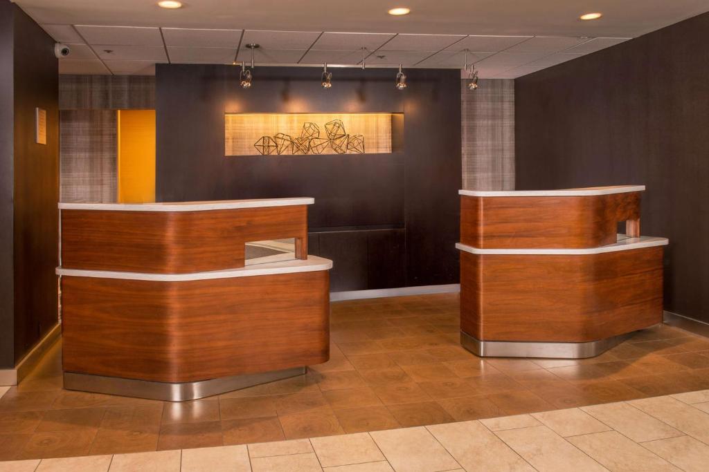 Sonesta Select Arlington Rosslyn photo 2