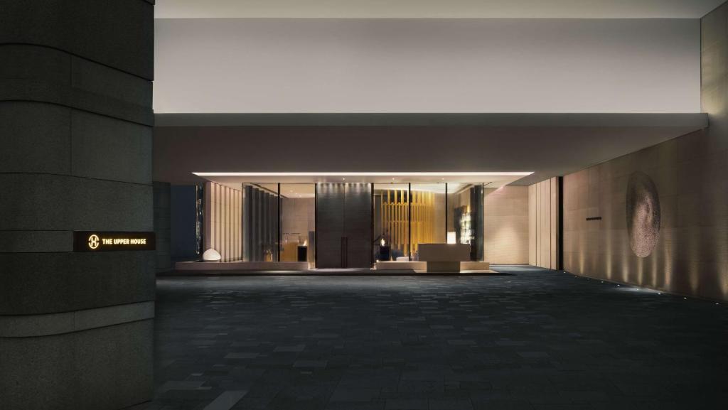 The Upper House photo 2