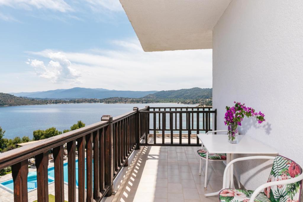 Theoxenia Apartments photo 3