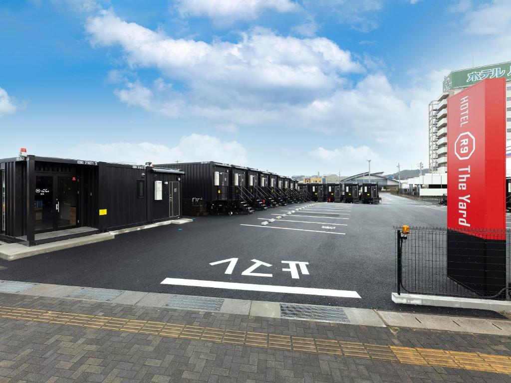 HOTEL R9 The Yard Ena photo 3