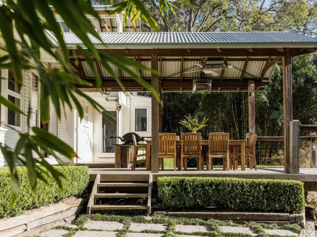 Equanimity Luxurious tranquil Kangaroo Valley home photo 2