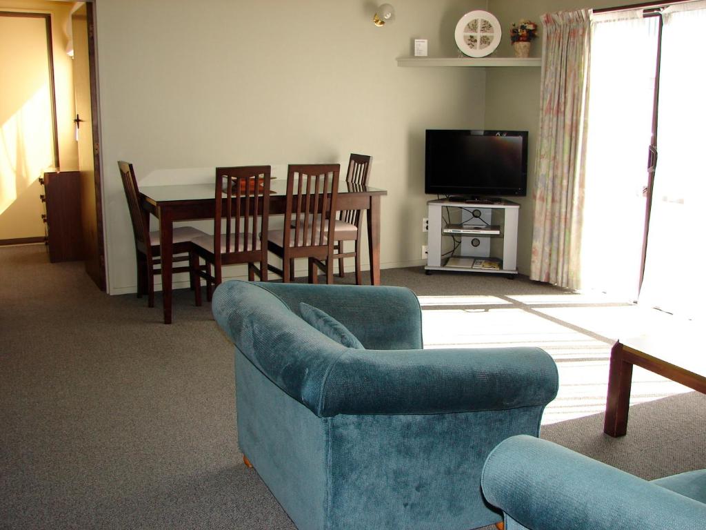 193 Aorangi Manor Motel photo 2