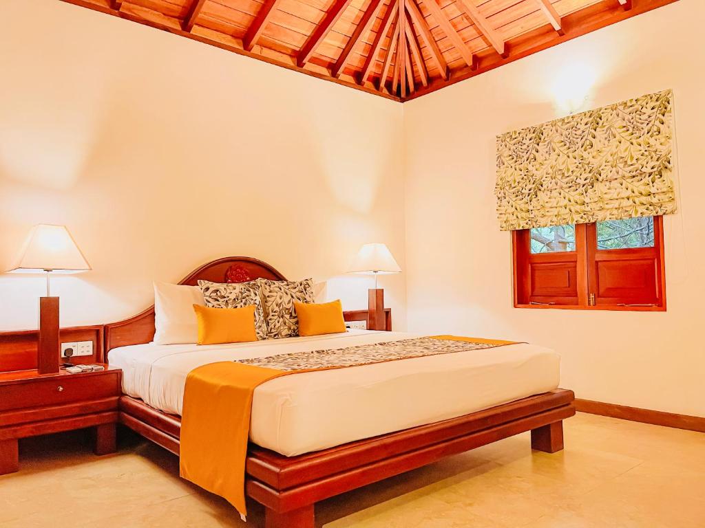 Amaya Lake Dambulla photo 3