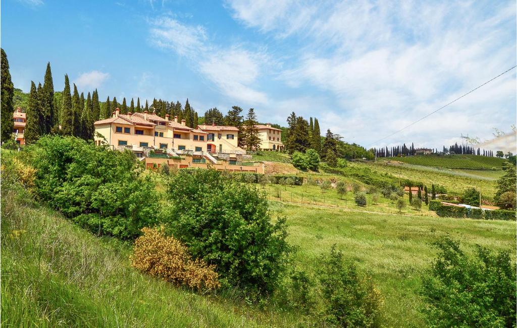 Nice Apartment In Bucine With 2 Bedrooms, Wifi And Outdoor Swimming Pool photo 1