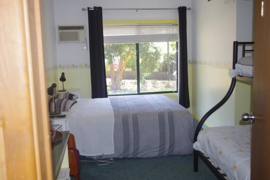 Halls Gap Tavern Room Type - Family Room